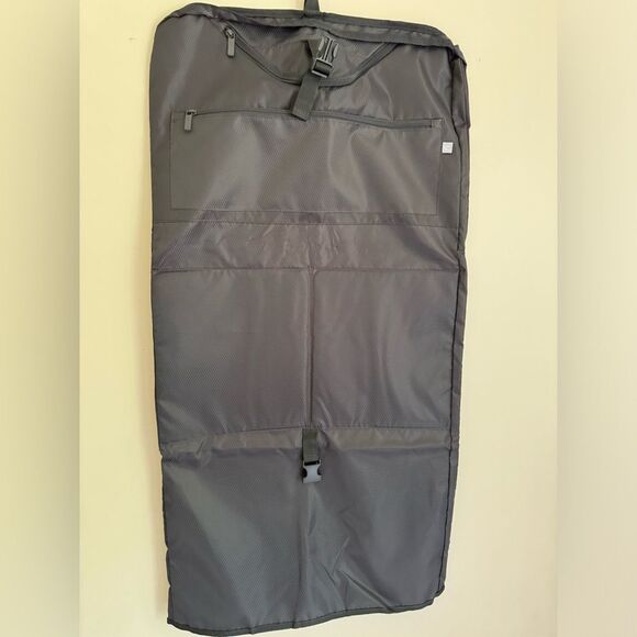 Garment bag NWOT - Picture 6 of 9